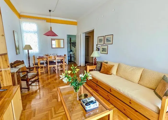 Unique Cozy 1Bedroom Apartment-Athenian Modernism