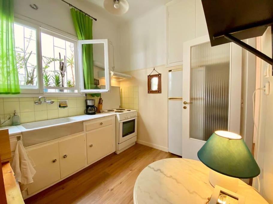 Unique Cozy 1bedroom Apartment-athenian Modernism