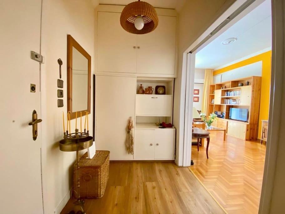 Unique Cozy 1bedroom Apartment-athenian Modernism Apartment Athen