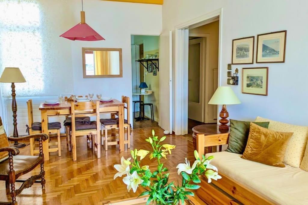 Unique Cozy 1bedroom Apartment-athenian Modernism * Athen