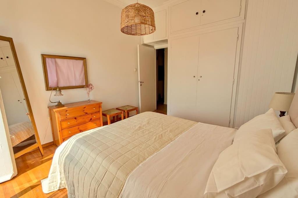 Unique Cozy 1bedroom Apartment-athenian Modernism * Athen