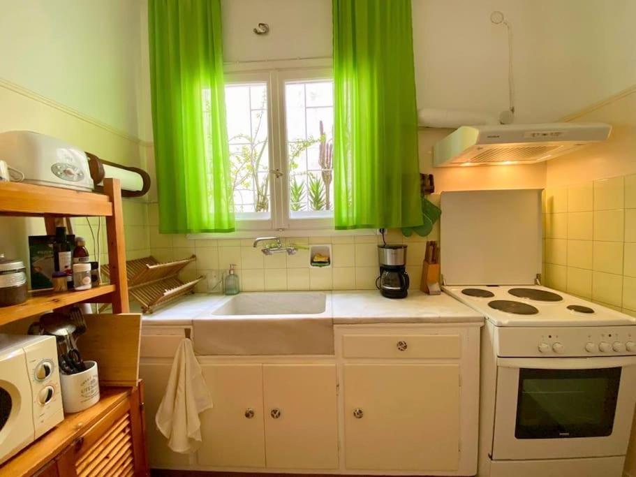 Unique Cozy 1bedroom Apartment-athenian Modernism