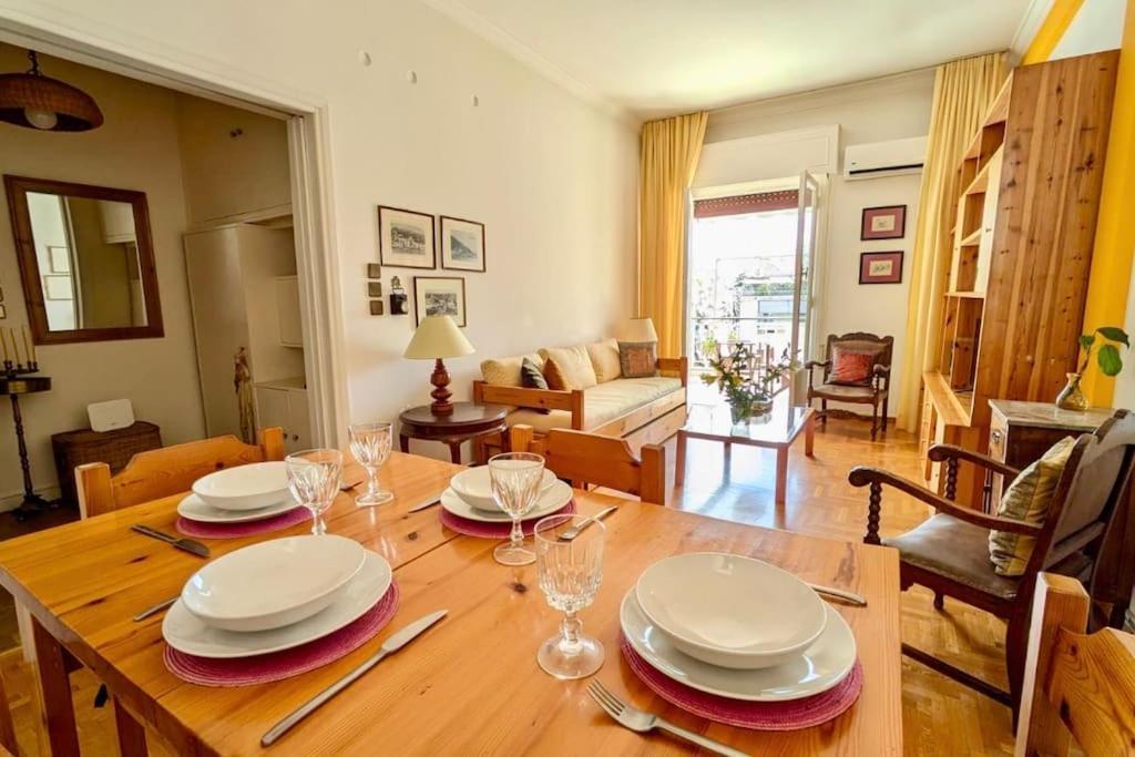 Unique Cozy 1bedroom Apartment-athenian Modernism * Athen